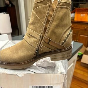 Vegan Tan Suede Boots size 11 NIB